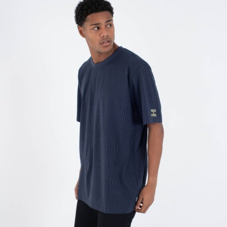 serve_374e93b8-81b5-45aa-818e-30ca85dc1db8.jpg